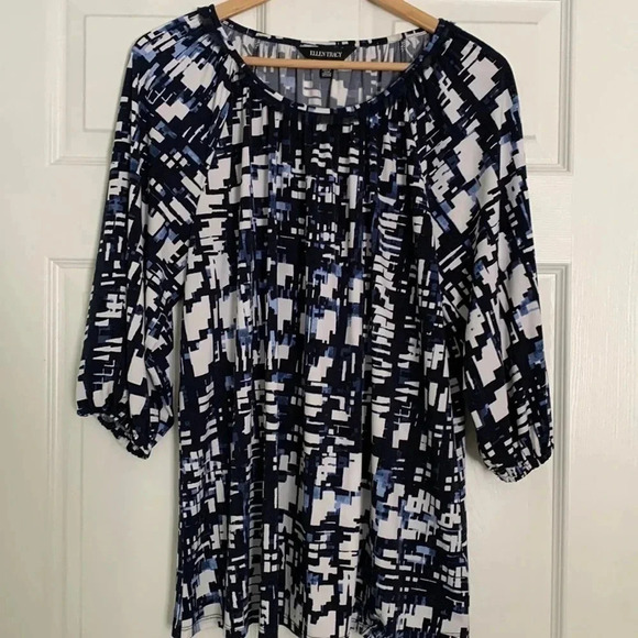 Ellen Tracy Tops - Navy/White Sz  M
